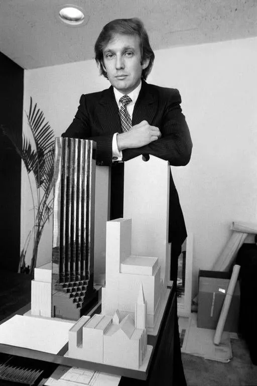 de Monchaux Seeing Trump in Trump Tower 800 l